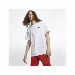 Nike · Club