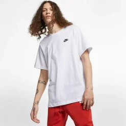 Nike · Club