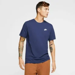 Nike · Club