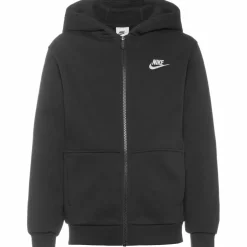 Nike · Club