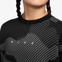 Nike · Club AOP