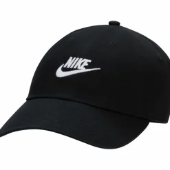 Nike · Club Futura