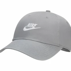 Nike · Club Futura