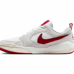 Nike · CMFT ERA