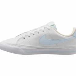 Nike · COURT LEGACY