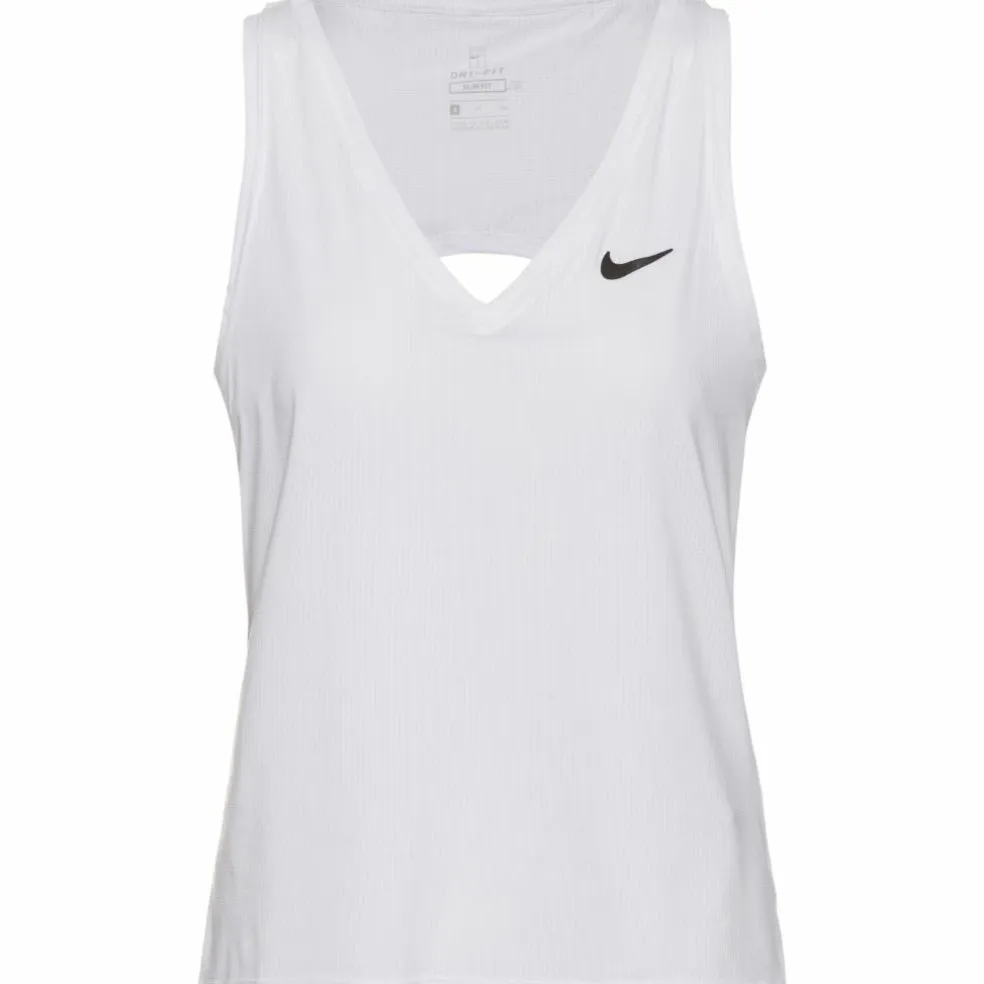 Nike · Court Victory