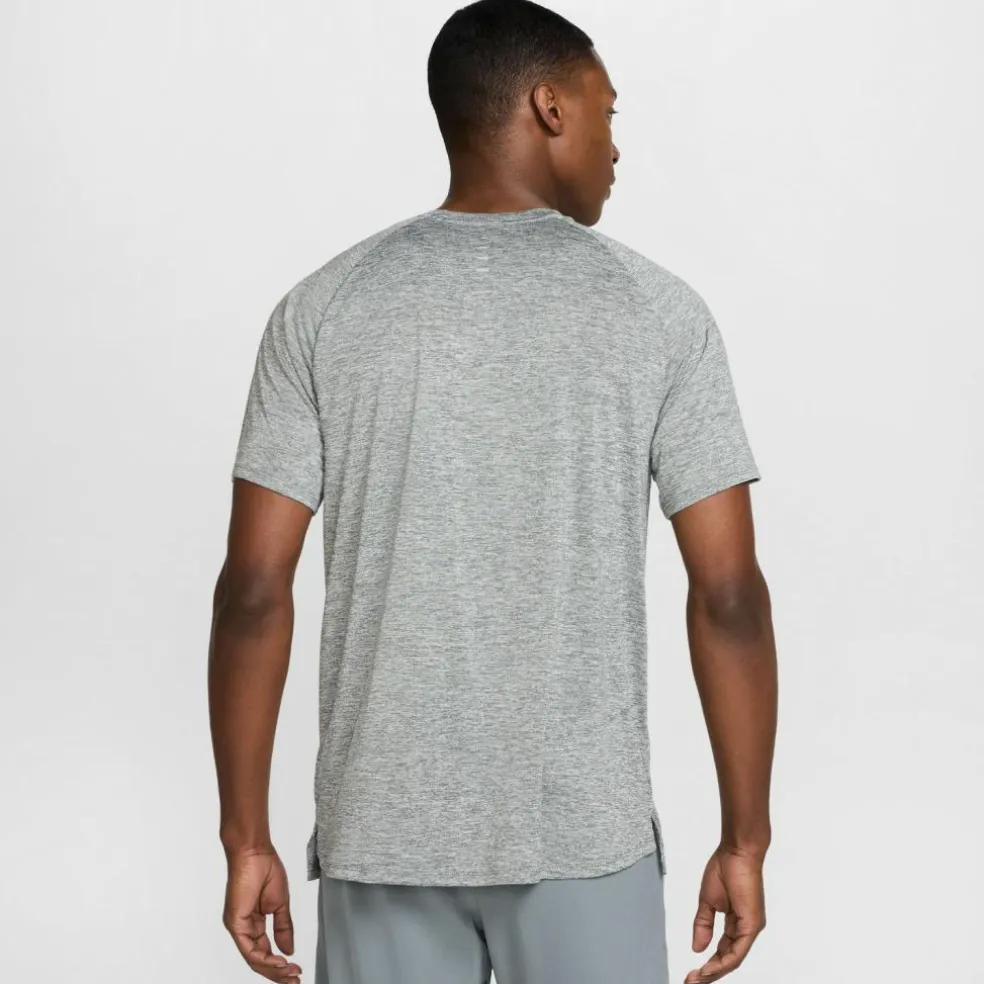 Nike · DFADV STRIDE