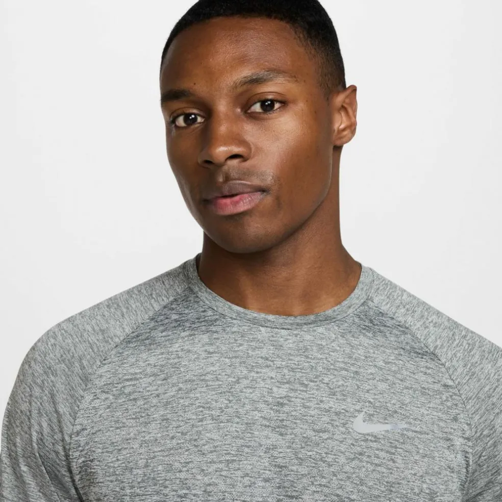 Nike · DFADV STRIDE