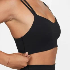 Nike · DRI-FIT ALATE TRACE