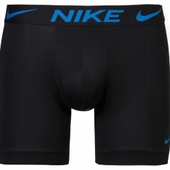Nike · ESSENTIAL MICRO