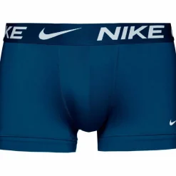Nike · Essential Micro