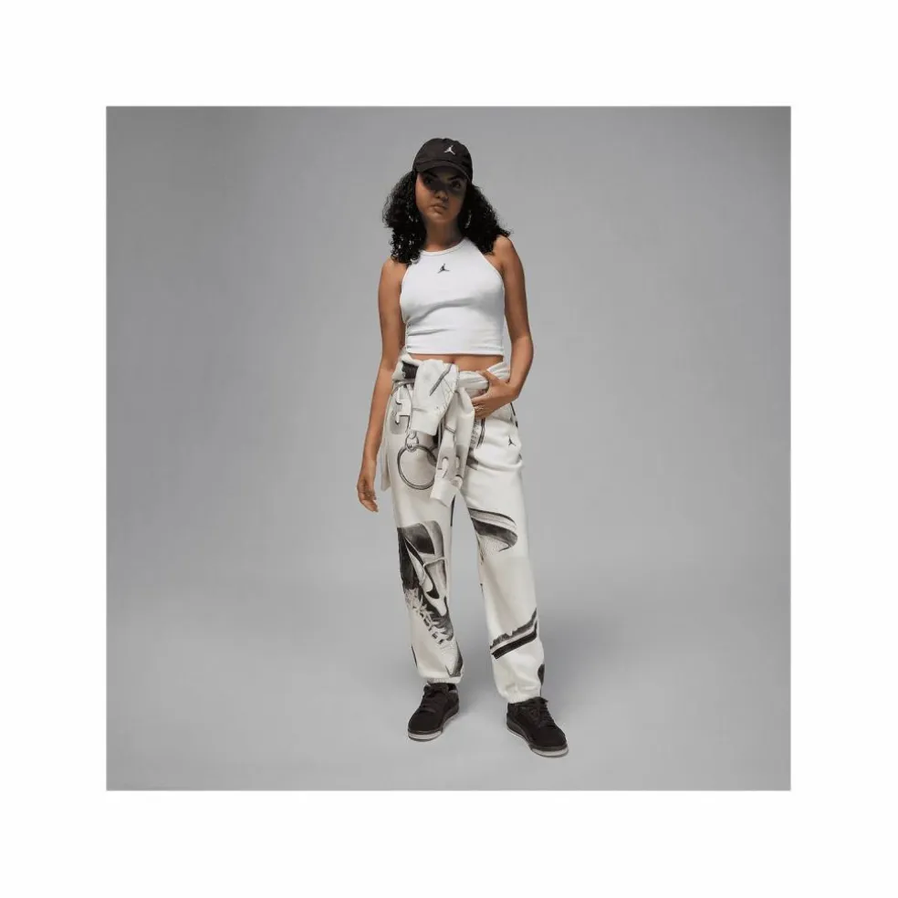 Nike · Essentials Tanktop Damen Weiß