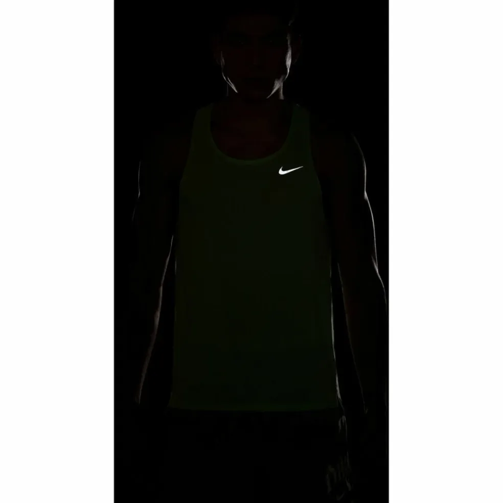 Nike · FAST