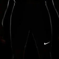Nike · Fast