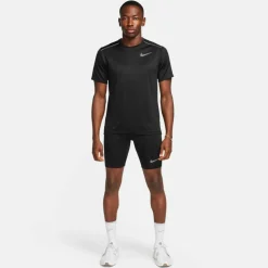 Nike · Fast
