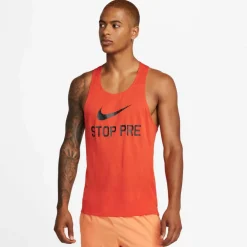 Nike · Fast