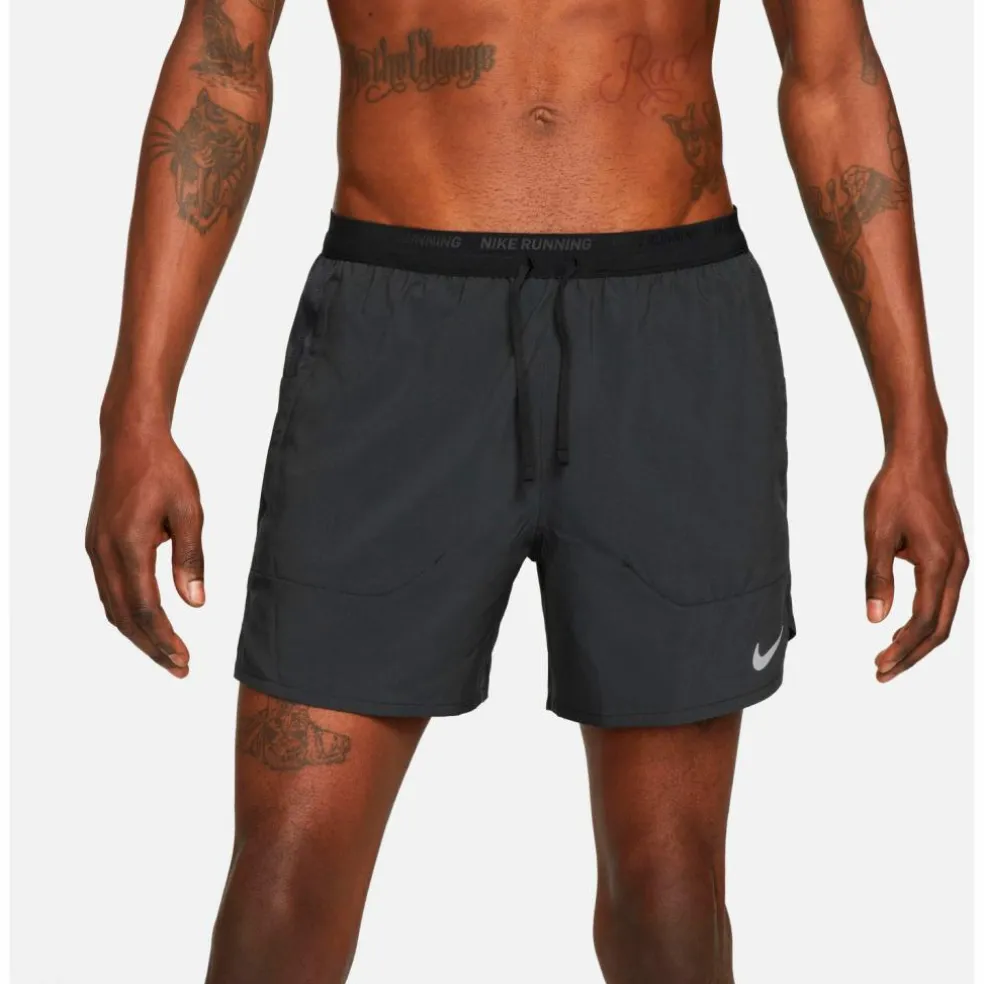 Nike · Flex Stride