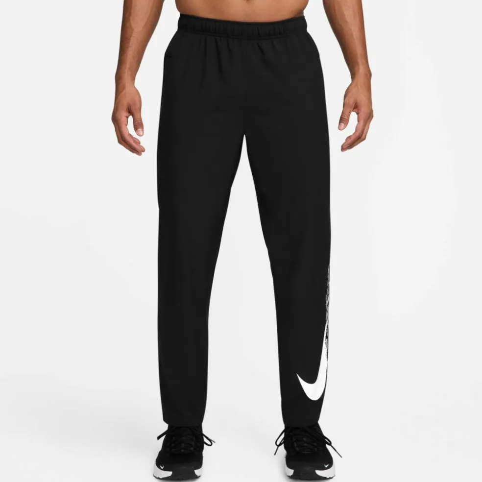 Nike · FORM