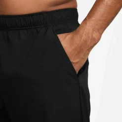 Nike · FORM
