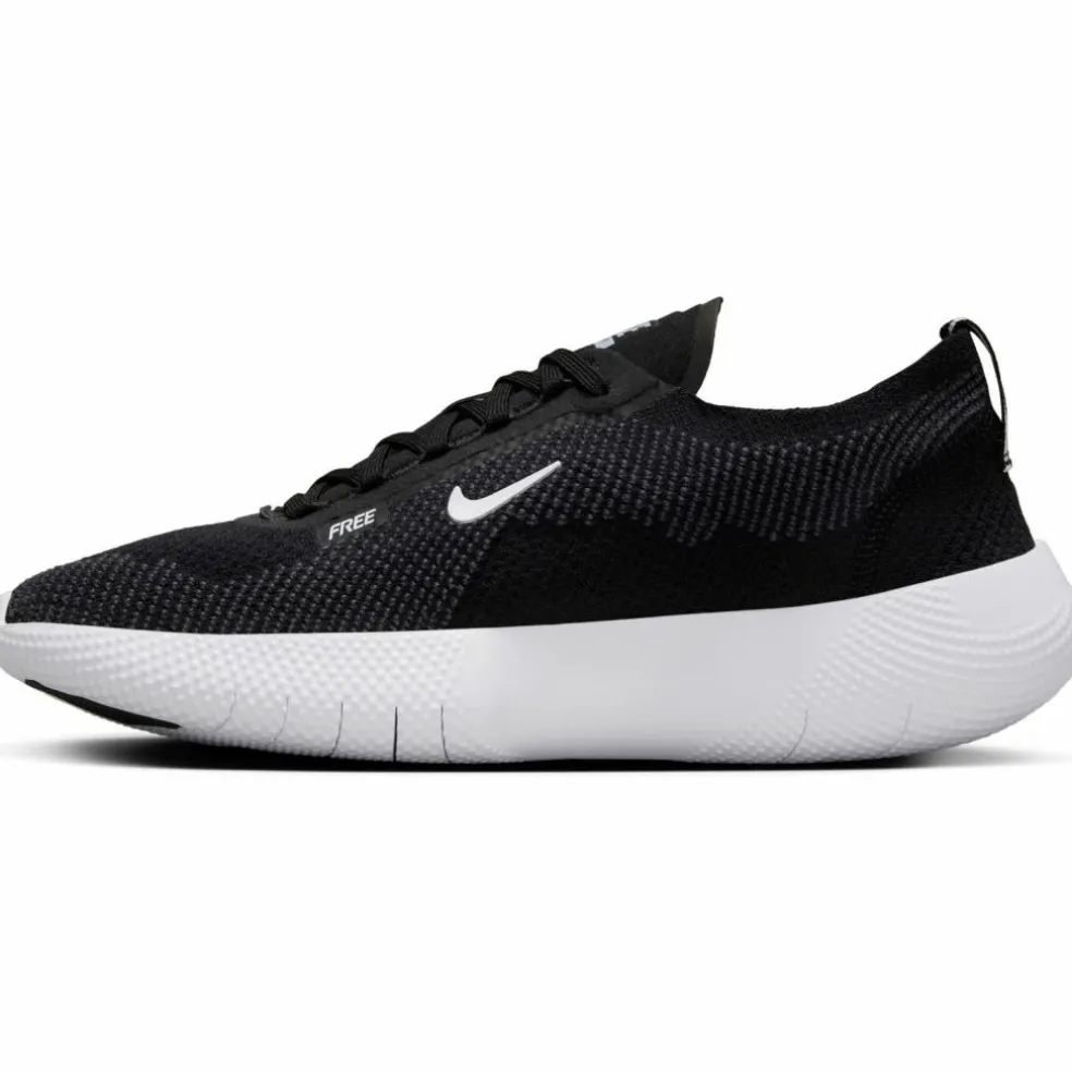 Nike · Free RN