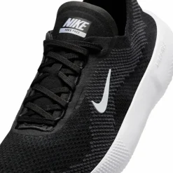 Nike · Free RN