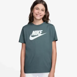 Nike · Futura