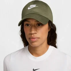 Nike · Futura Wash