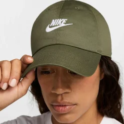 Nike · Futura Wash