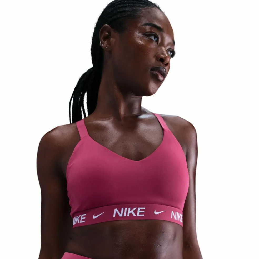 Nike · Indy
