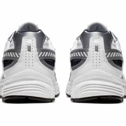 Nike · Initiator