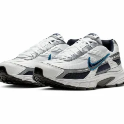 Nike · Initiator