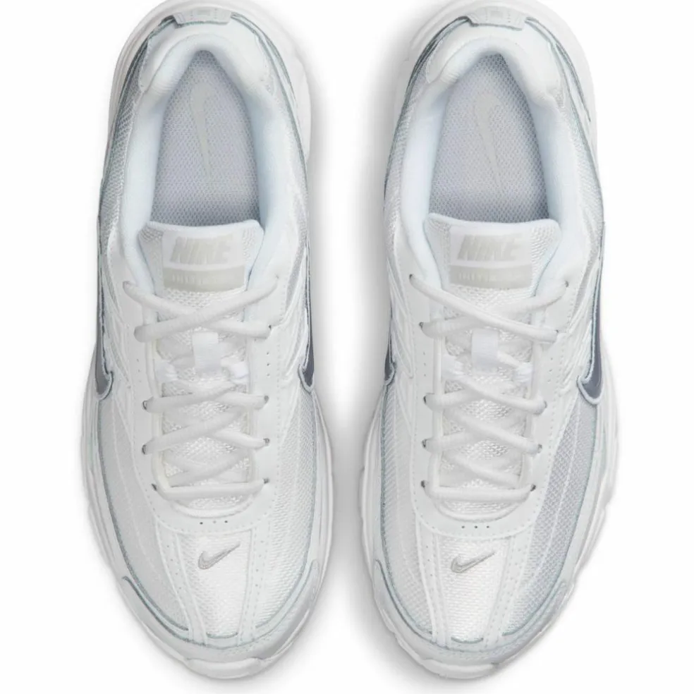 Nike · INITIATOR