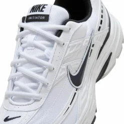 Nike · Initiator