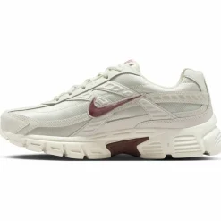 Nike · INITIATOR