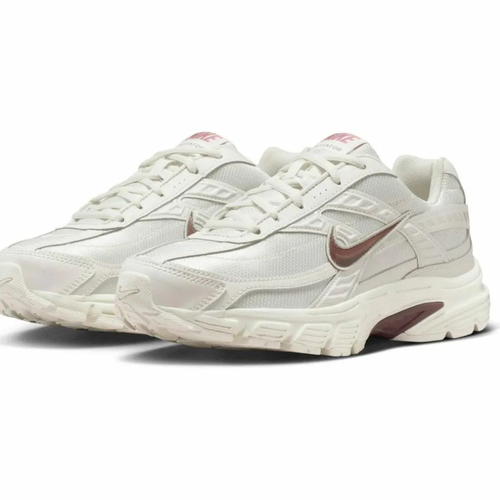 Nike · INITIATOR