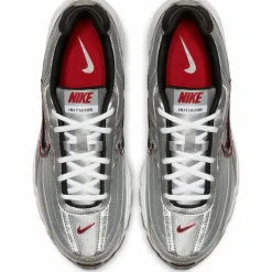 Nike · Initiator