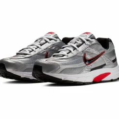 Nike · Initiator