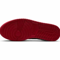 Nike · JORDAN COURT CONNECT
