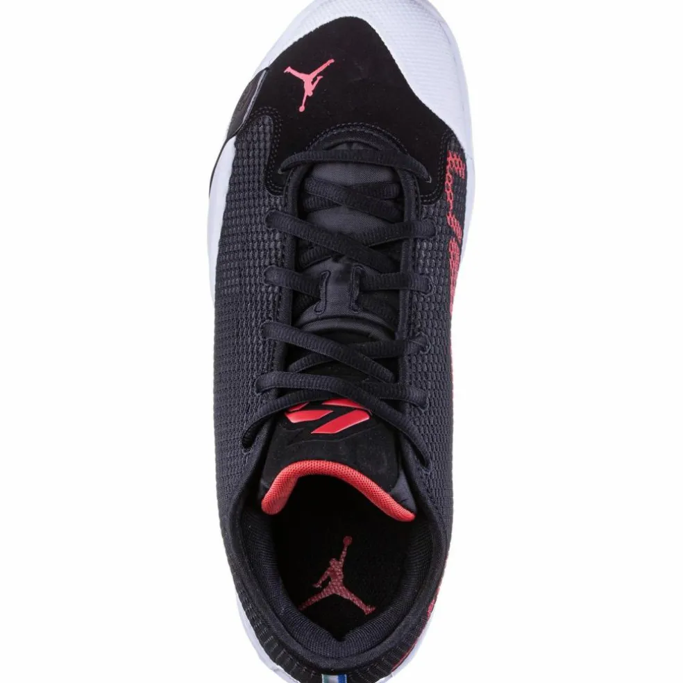Nike · JORDAN LUKA 77