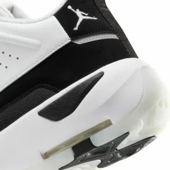 Nike · JORDAN MAX AURA 7