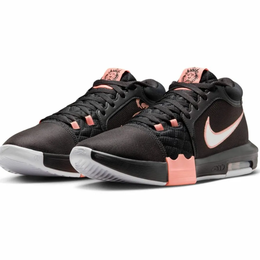 Nike · LEBRON WITNESS VIII