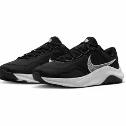 Nike · LEGEND ESSENTIAL 3 NEXT NATURE