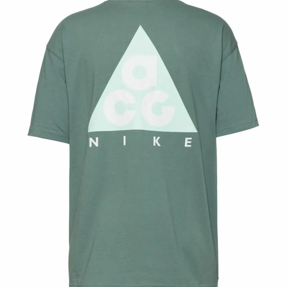 Nike · M90