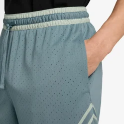 Nike · M J DF SPRT DMND SHORT