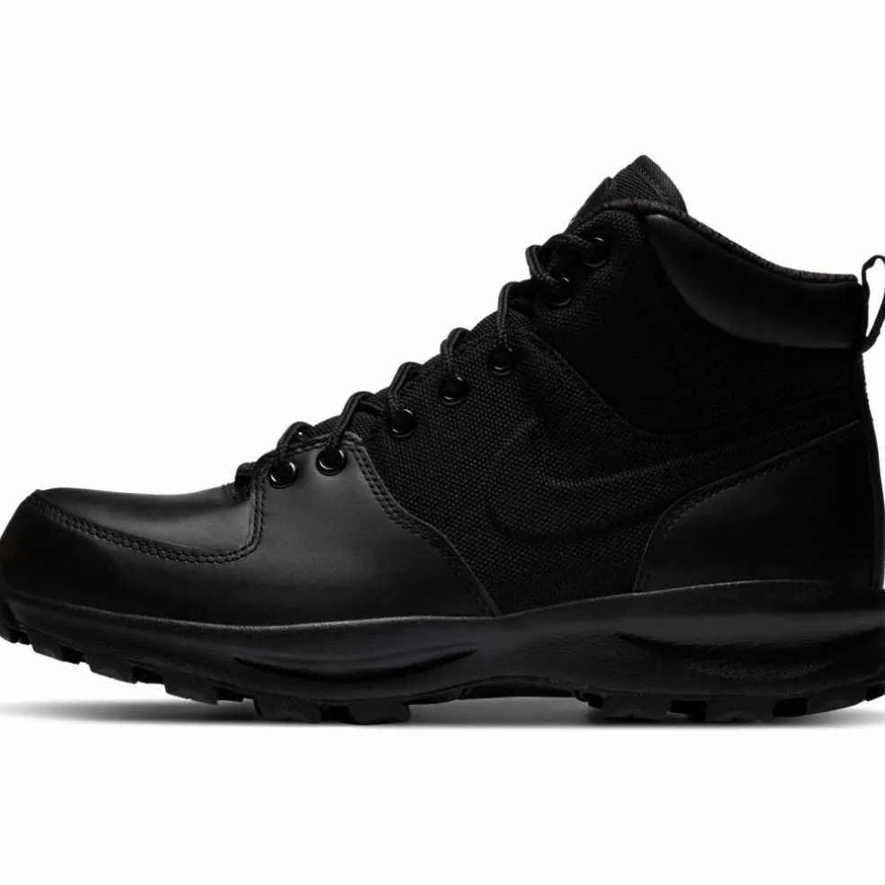 Nike · MANOA