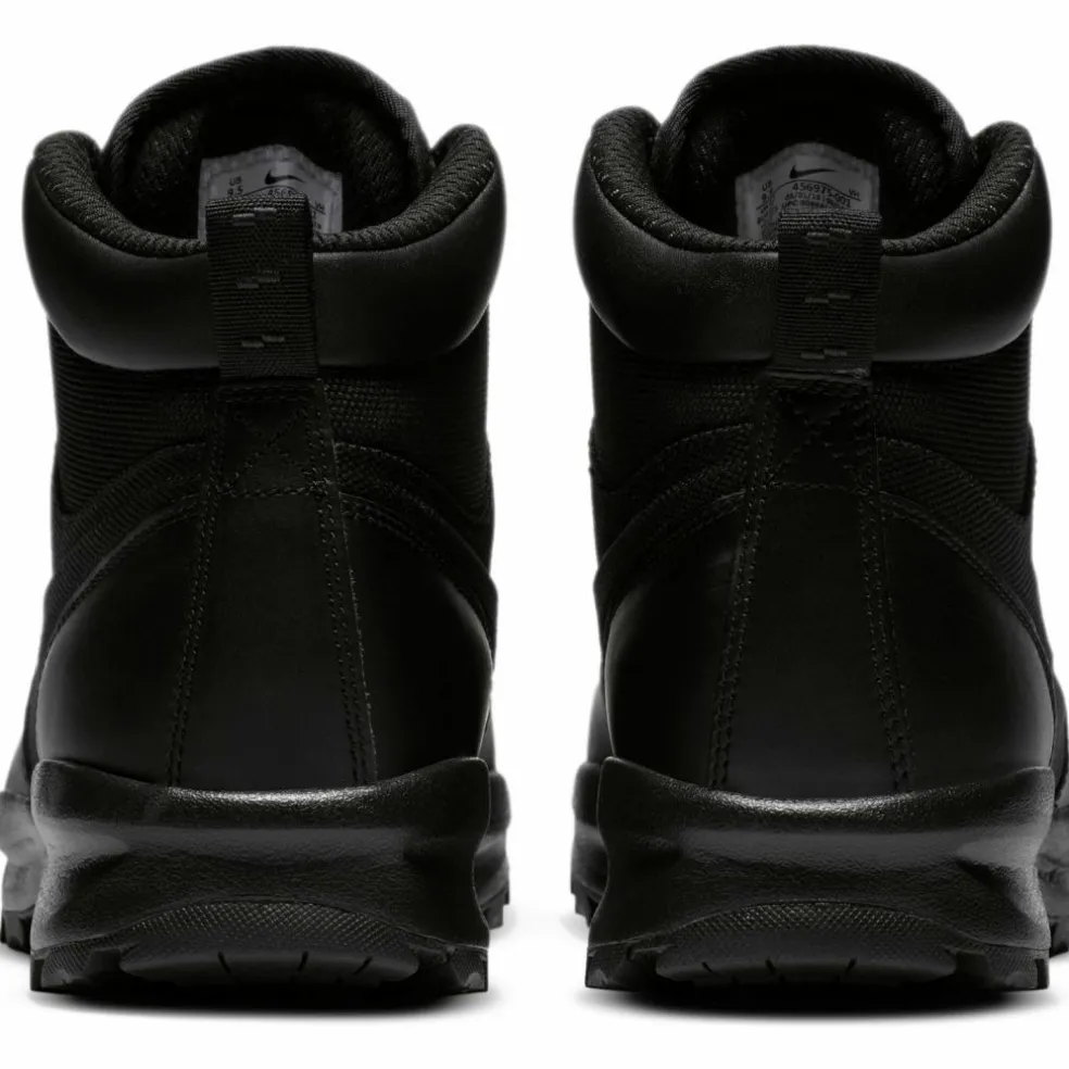 Nike · MANOA