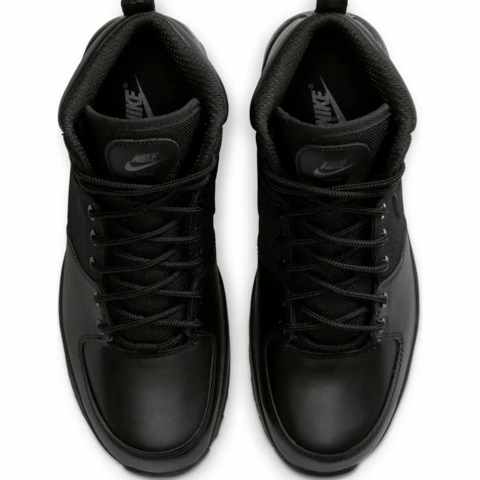 Nike · MANOA