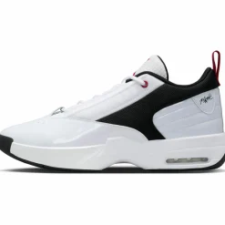 Nike · MAX AURA 6
