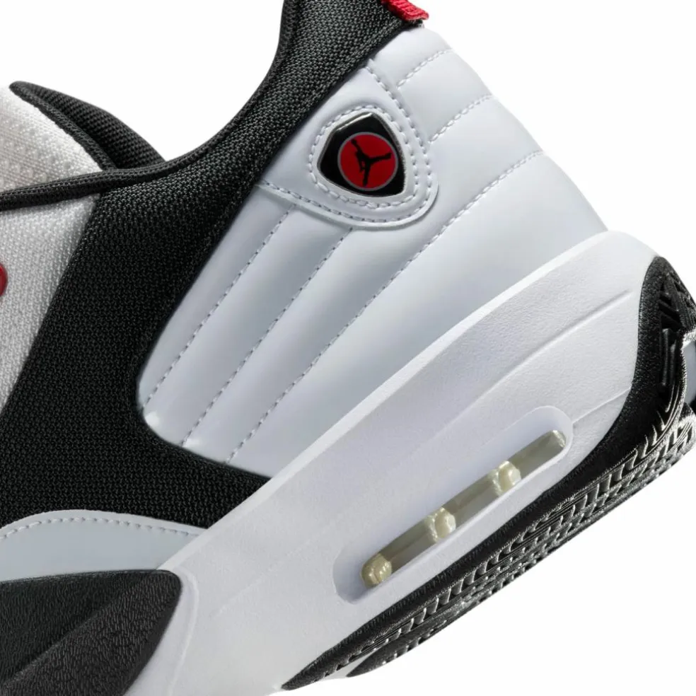 Nike · MAX AURA 6