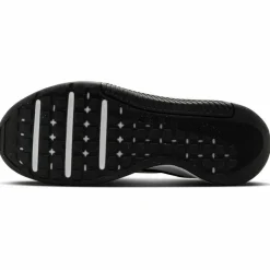 Nike · MC Trainer 3